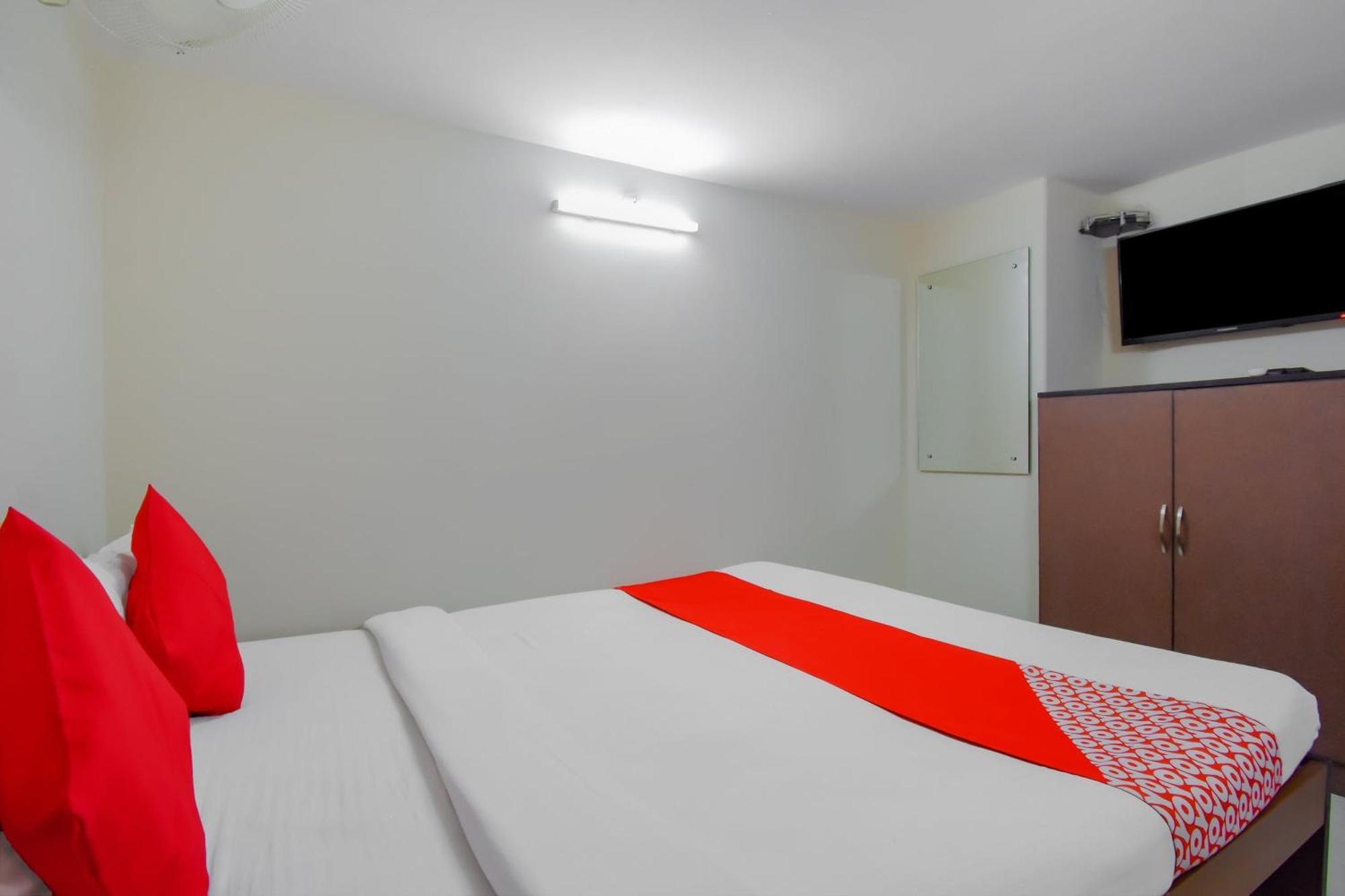 Hotel O Lindsay Inn Guest House Calcutta Calcutta Bara Bazar Extérieur photo