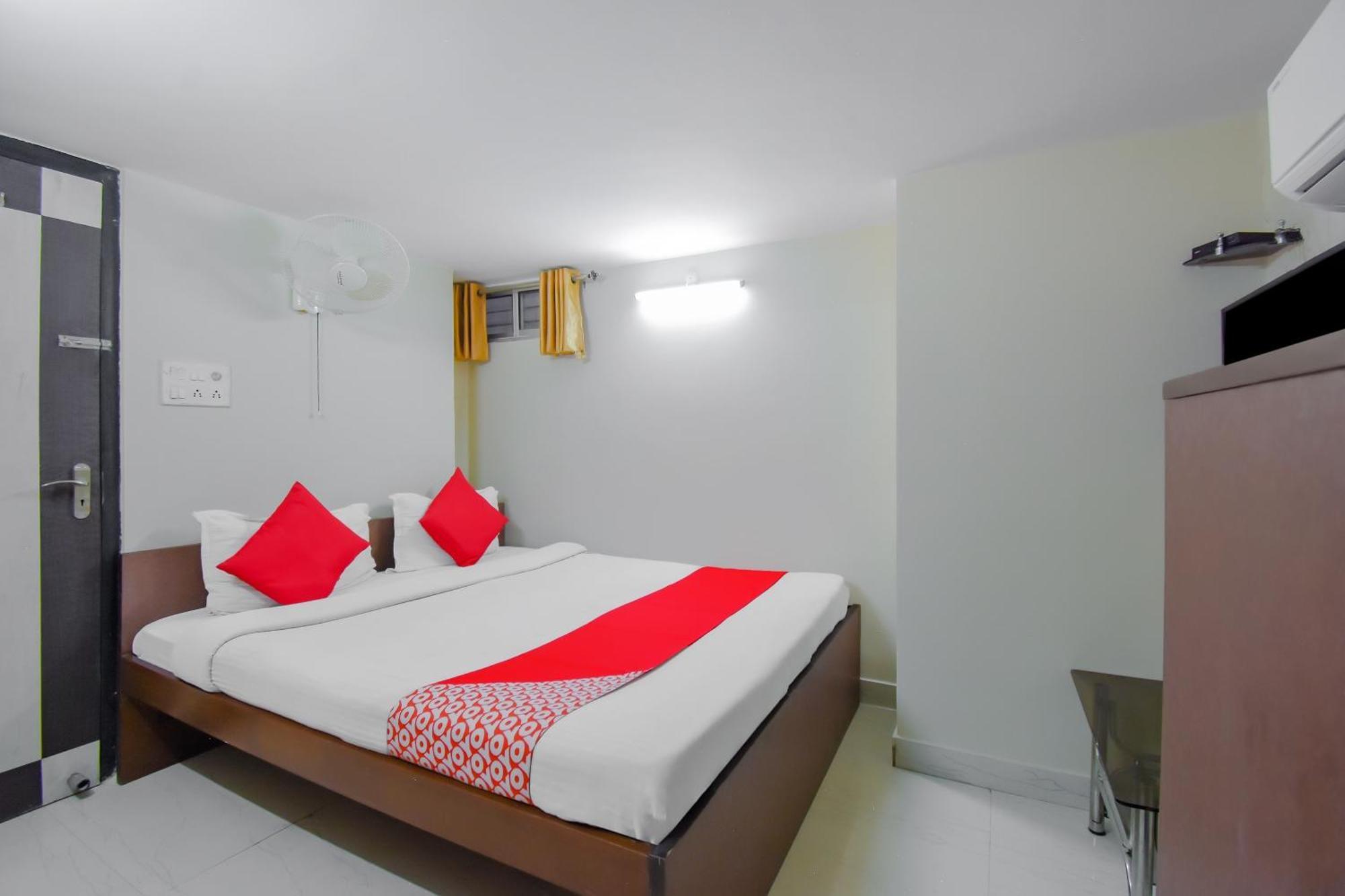 Hotel O Lindsay Inn Guest House Calcutta Calcutta Bara Bazar Extérieur photo