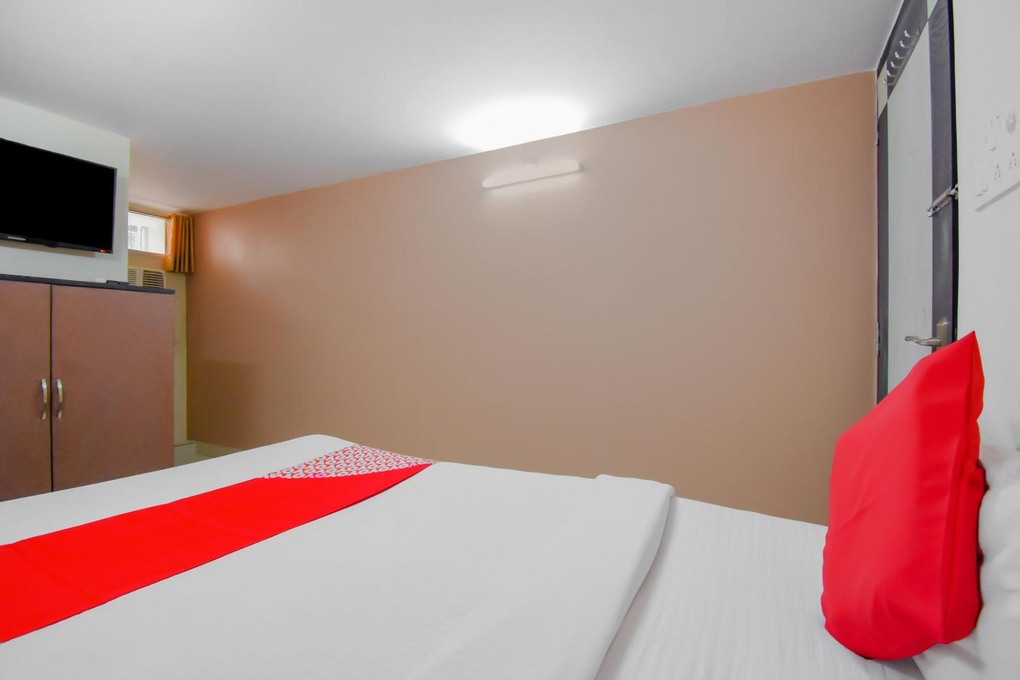 Hotel O Lindsay Inn Guest House Calcutta Calcutta Bara Bazar Extérieur photo